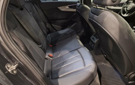 Audi A4, 2021 год, 2 600 000 рублей, 12 фотография