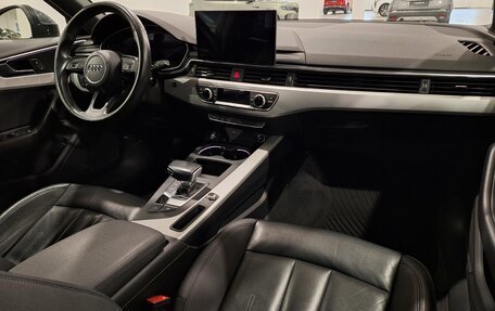 Audi A4, 2021 год, 2 600 000 рублей, 15 фотография