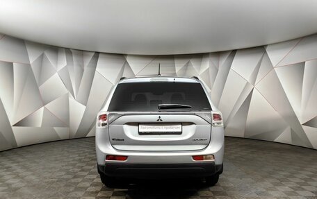 Mitsubishi Outlander III рестайлинг 3, 2013 год, 1 215 000 рублей, 8 фотография