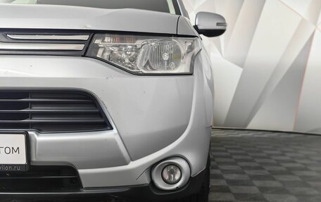 Mitsubishi Outlander III рестайлинг 3, 2013 год, 1 215 000 рублей, 10 фотография