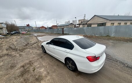 BMW 3 серия, 2013 год, 950 000 рублей, 2 фотография