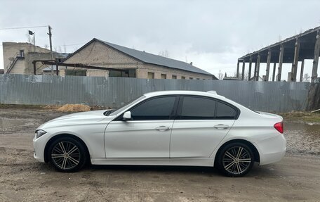 BMW 3 серия, 2013 год, 950 000 рублей, 8 фотография