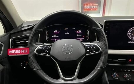 Volkswagen Tiguan II, 2021 год, 2 180 000 рублей, 8 фотография