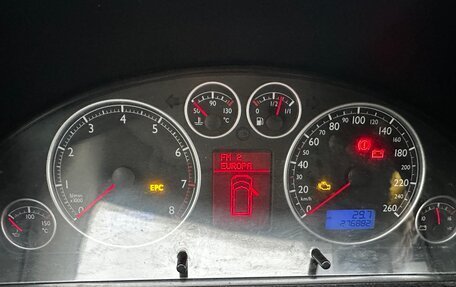 Volkswagen Multivan T5, 2008 год, 1 650 000 рублей, 11 фотография