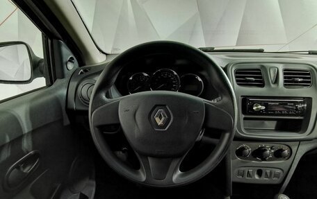 Renault Logan II, 2016 год, 725 000 рублей, 20 фотография
