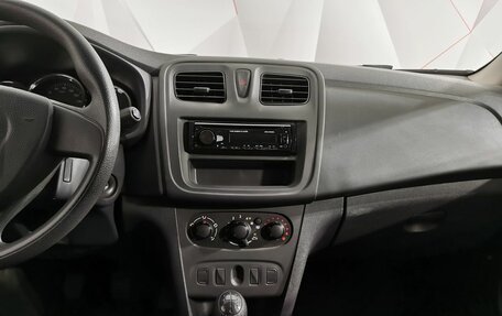 Renault Logan II, 2016 год, 725 000 рублей, 15 фотография