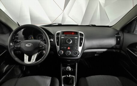 KIA cee'd I рестайлинг, 2011 год, 675 150 рублей, 13 фотография