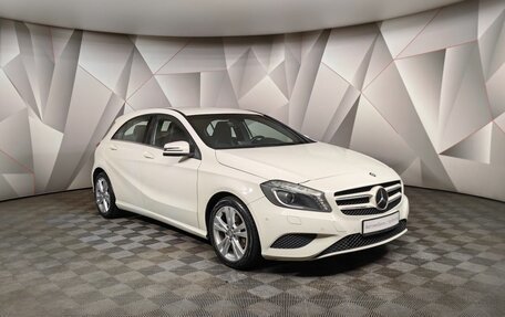 Mercedes-Benz A-Класс, 2014 год, 1 347 000 рублей, 3 фотография