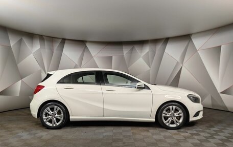 Mercedes-Benz A-Класс, 2014 год, 1 347 000 рублей, 6 фотография