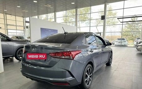 Hyundai Solaris II рестайлинг, 2021 год, 1 699 900 рублей, 5 фотография