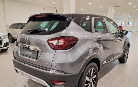 Renault Kaptur I рестайлинг, 2016 год, 1 380 000 рублей, 2 фотография