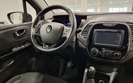 Renault Kaptur I рестайлинг, 2016 год, 1 380 000 рублей, 19 фотография