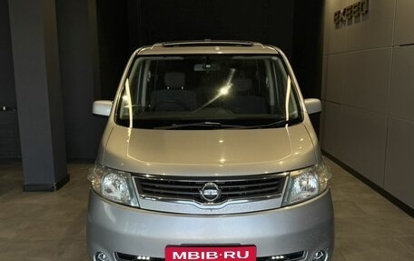 Nissan Serena III, 2006 год, 900 000 рублей, 1 фотография