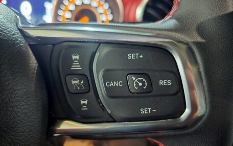 Jeep Gladiator, 2023 год, 5 890 007 рублей, 10 фотография