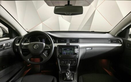 Skoda Superb III рестайлинг, 2013 год, 1 309 000 рублей, 12 фотография