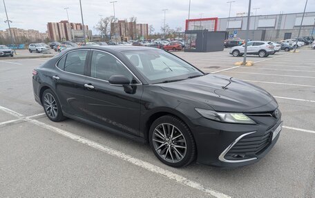 Toyota Camry, 2023 год, 3 000 000 рублей, 3 фотография