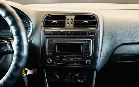 Volkswagen Polo VI (EU Market), 2015 год, 809 000 рублей, 7 фотография