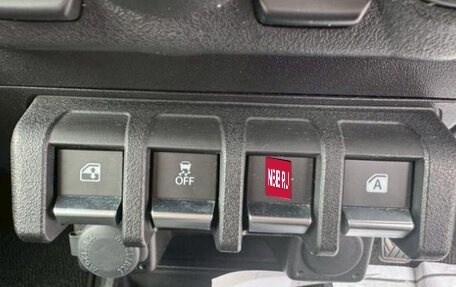 Suzuki Jimny, 2022 год, 1 000 000 рублей, 12 фотография