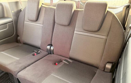 Honda Stepwgn IV, 2021 год, 1 700 000 рублей, 16 фотография