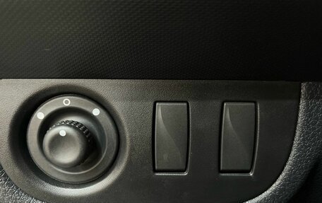 Renault Sandero II рестайлинг, 2018 год, 1 319 900 рублей, 14 фотография