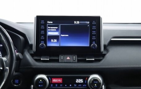 Toyota RAV4, 2022 год, 3 790 000 рублей, 13 фотография