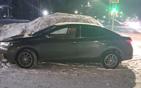 Toyota Corolla, 2013 год, 1 300 000 рублей, 2 фотография