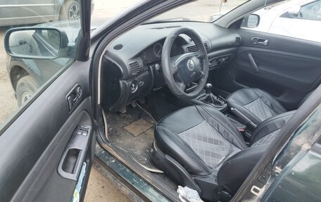 Volkswagen Passat B5+ рестайлинг, 1997 год, 261 000 рублей, 3 фотография