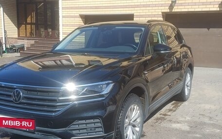 Volkswagen Touareg III, 2021 год, 6 500 000 рублей, 8 фотография