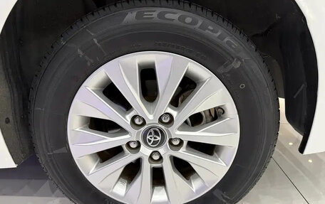 Toyota Corolla, 2022 год, 1 309 000 рублей, 17 фотография