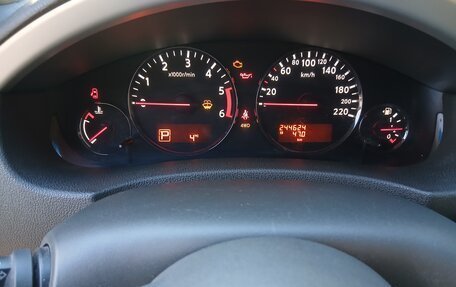 Nissan Pathfinder, 2012 год, 1 400 000 рублей, 9 фотография