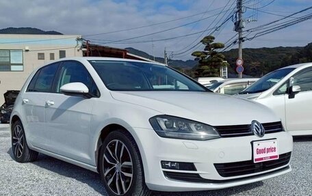 Volkswagen Golf VII, 2017 год, 1 000 000 рублей, 2 фотография