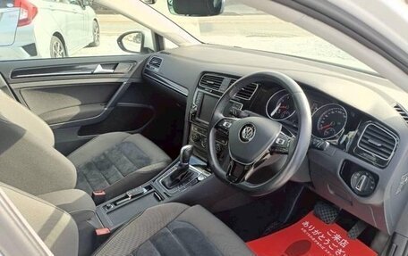 Volkswagen Golf VII, 2017 год, 1 000 000 рублей, 9 фотография