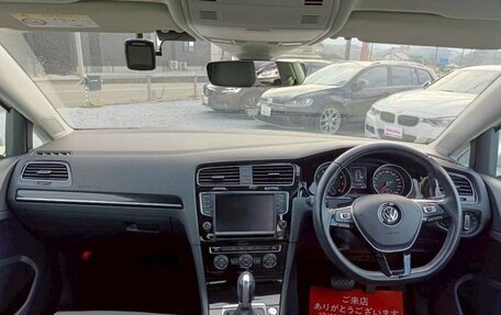 Volkswagen Golf VII, 2017 год, 1 000 000 рублей, 15 фотография
