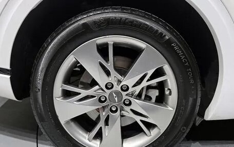 Genesis GV70, 2022 год, 5 990 000 рублей, 5 фотография