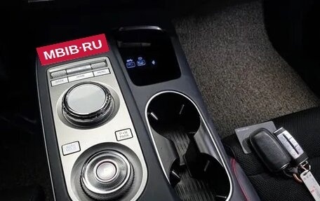 Genesis GV70, 2022 год, 5 990 000 рублей, 9 фотография