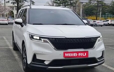 KIA Carnival, 2022 год, 4 999 000 рублей, 2 фотография