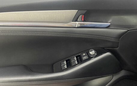 Mazda 6, 2019 год, 2 150 000 рублей, 16 фотография