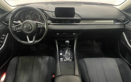 Mazda 6, 2019 год, 2 150 000 рублей, 10 фотография