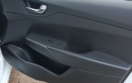 Hyundai Solaris II рестайлинг, 2020 год, 1 450 000 рублей, 6 фотография