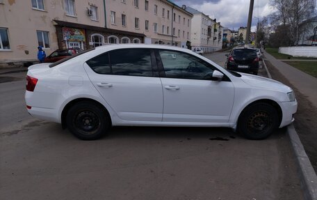 Skoda Octavia, 2015 год, 1 075 000 рублей, 2 фотография