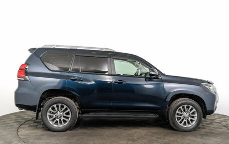 Toyota Land Cruiser Prado 150 рестайлинг 2, 2018 год, 4 600 000 рублей, 4 фотография