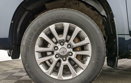 Toyota Land Cruiser Prado 150 рестайлинг 2, 2018 год, 4 600 000 рублей, 12 фотография