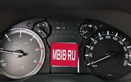 Toyota Land Cruiser Prado 150 рестайлинг 2, 2018 год, 4 600 000 рублей, 16 фотография