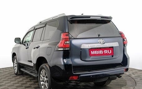 Toyota Land Cruiser Prado 150 рестайлинг 2, 2018 год, 4 600 000 рублей, 7 фотография