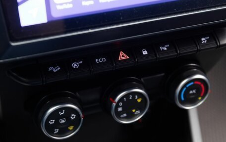 Dacia Duster II, 2021 год, 1 829 000 рублей, 18 фотография