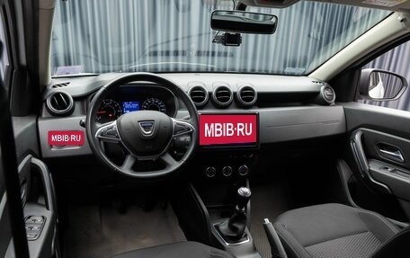 Dacia Duster II, 2021 год, 1 829 000 рублей, 10 фотография