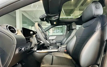 Mercedes-Benz GLA, 2024 год, 3 800 000 рублей, 14 фотография