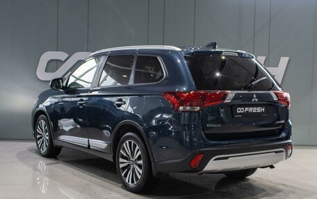 Mitsubishi Outlander III рестайлинг 3, 2019 год, 2 299 000 рублей, 2 фотография