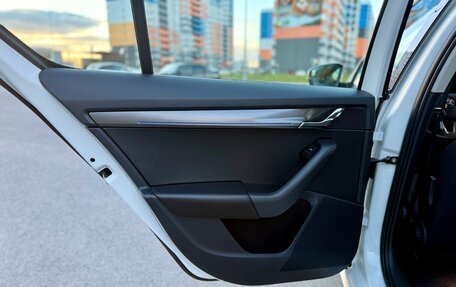 Skoda Octavia, 2019 год, 1 995 000 рублей, 22 фотография