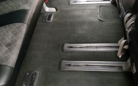 Hyundai H-1 II рестайлинг, 2011 год, 1 300 000 рублей, 14 фотография